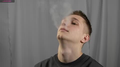 Dustyn online show from December 26, 5:30 pm