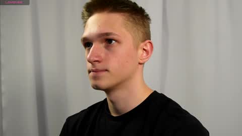 Dustyn online show from January 5, 2:30 pm