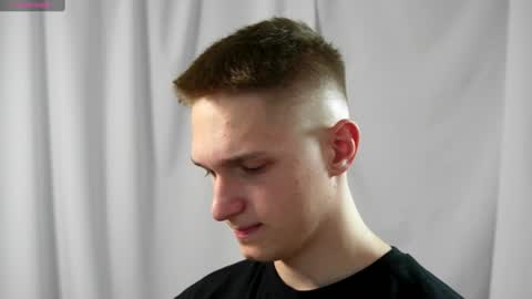 Dustyn online show from January 10, 2:13 pm