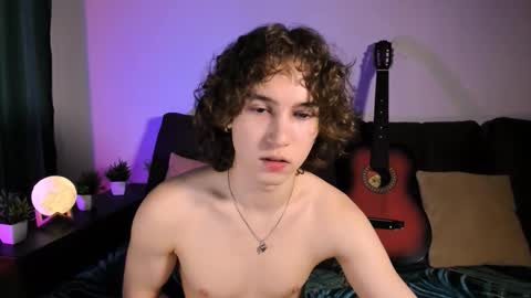 Georg and Max online show from November 14, 2:49 pm