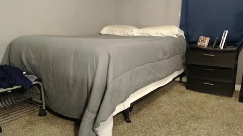 dwhitey4u online show from February 6, 12:00 am