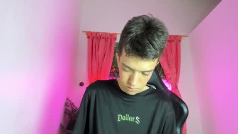 Dylan online show from October 11, 11:31 am