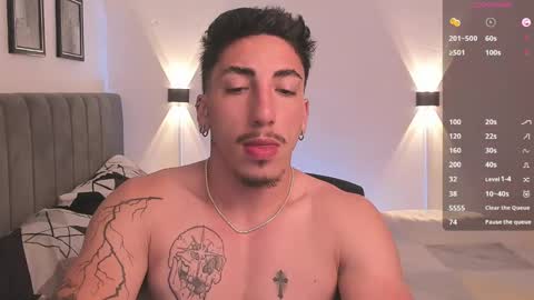 Snapshot of dylan_spencer chatting on December 25, 10:37 pm Bryan model independient online show from December 25, 10:37 pm