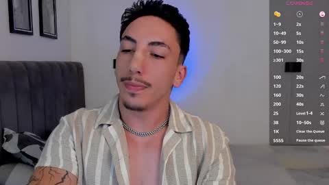 Snapshot of dylan_spencer chatting on March 2, 10:16 pm Bryan model independient online show from March 2, 10:16 pm