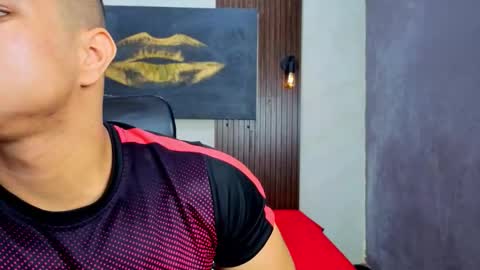 dylanguss online show from September 13, 12:16 pm