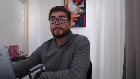 Snapshot of dylanhot10 chatting on December 10, 8:05 pm dylanhot10 online show from December 10, 8:05 pm