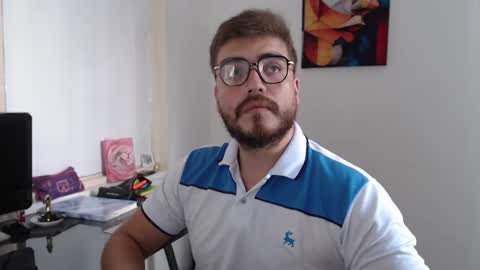 Snapshot of dylanhot10 chatting on January 17, 7:49 pm dylanhot10 online show from January 17, 7:49 pm