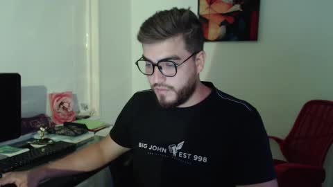 Snapshot of dylanhot10 chatting on January 21, 11:13 pm dylanhot10 online show from January 21, 11:13 pm