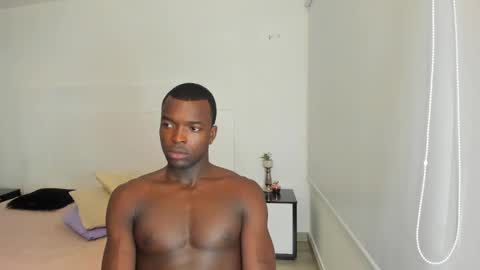 Snapshot of dylantaylor_1 chatting on January 21, 5:16 am Dylan Taylor online show from January 21, 5:16 am