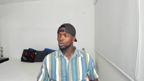 Snapshot of dylantaylor_1 chatting on February 11, 6:51 am Dylan Taylor online show from February 11, 6:51 am