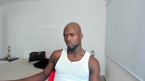 Snapshot of dylantaylor_1 chatting on February 20, 3:23 am Dylan Taylor online show from February 20, 3:23 am