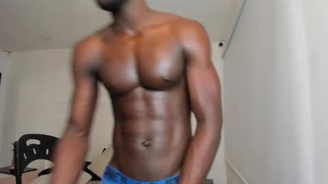 Snapshot of dylantaylor_1 chatting on March 4, 9:40 am Dylan Taylor online show from March 4, 9:40 am