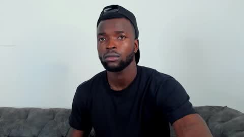 Snapshot of dylantaylor_1 chatting on October 13, 3:06 am Dylan Taylor online show from October 13, 3:06 am