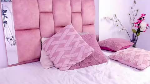 Snapshot of dylanwhite23 chatting on February 24, 5:00 am ---DYLAN--- online show from February 24, 5:00 am