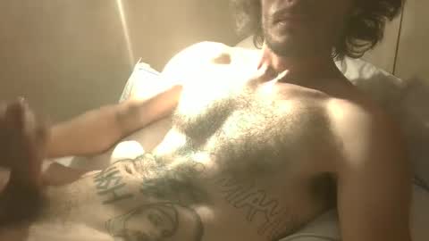 dylp400 online show from December 19, 9:07 am