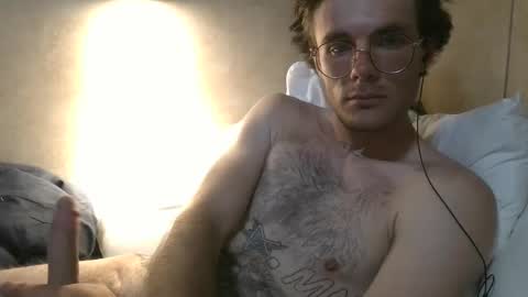 dylp400 online show from March 4, 10:02 am