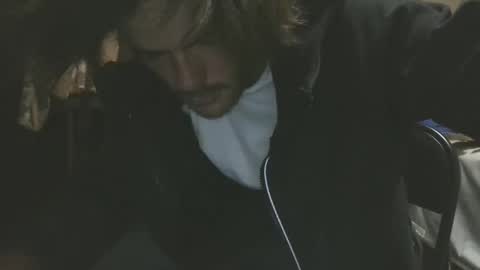 dylp400 online show from November 10, 7:57 pm