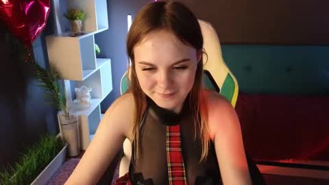 Snapshot of dyna_bae chatting on March 7, 11:07 am Dyna online show from March 7, 11:07 am