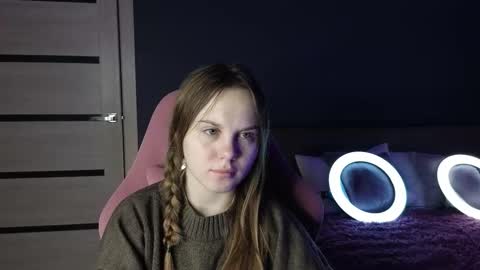 Snapshot of dyna_bae chatting on October 5, 1:59 am Dyna online show from October 5, 1:59 am