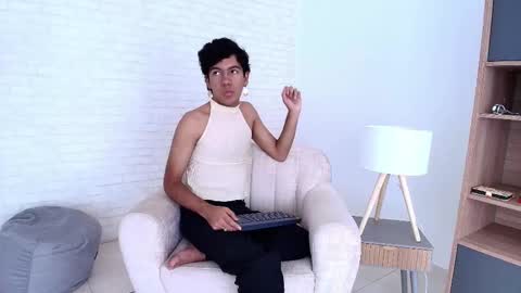 John online show from October 9, 8:07 pm