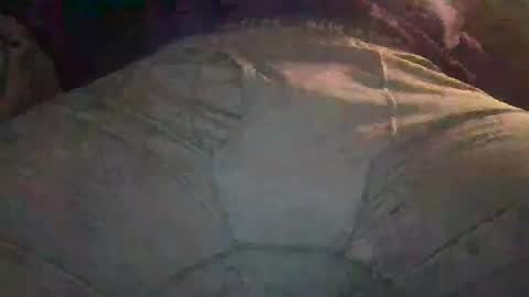 Snapshot of e_z69 chatting on December 2, 1:17 pm e z69 online show from December 2, 1:17 pm