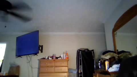 eagle4u online show from December 1, 4:34 pm