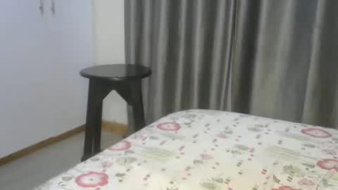 east_queen online show from January 7, 3:24 am