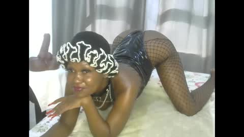 east_queen online show from February 23, 12:37 pm