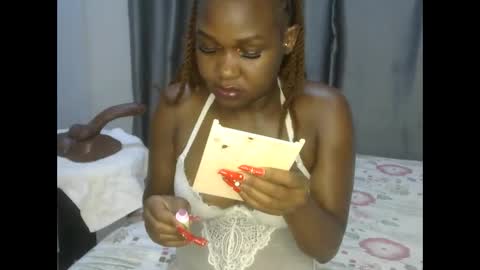 east_queen online show from February 28, 5:15 pm