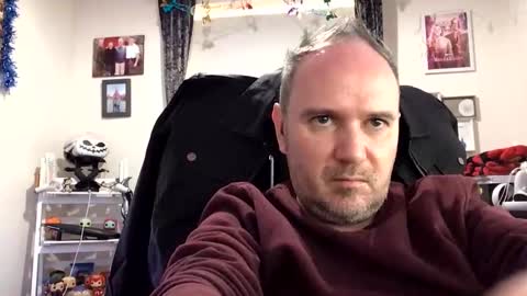 Snapshot of eastmidssoul chatting on December 12, 11:29 am eastmidssoul online show from December 12, 11:29 am