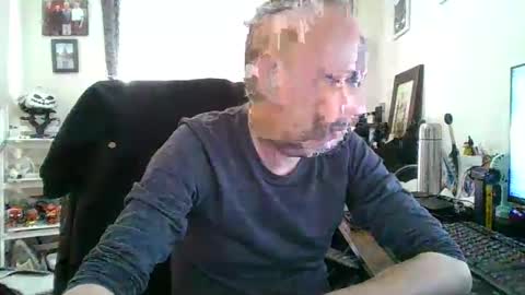 Snapshot of eastmidssoul chatting on September 24, 7:33 am eastmidssoul online show from September 24, 7:33 am