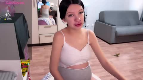 Snapshot of eazylove156 chatting on November 25, 7:08 am Michael online show from November 25, 7:08 am