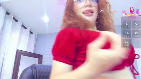 Snapshot of ebbafernandez1_ chatting on November 10, 12:04 pm online show from November 10, 12:04 pm