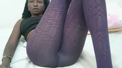 ebony_babbe online show from December 1, 8:30 am