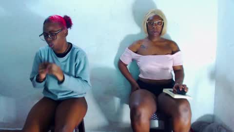 chayna smith online show from January 8, 11:54 am