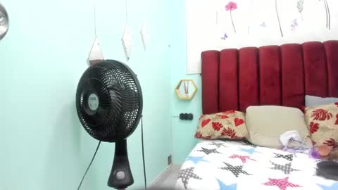 ebony_hot_25 online show from October 29, 11:39 pm