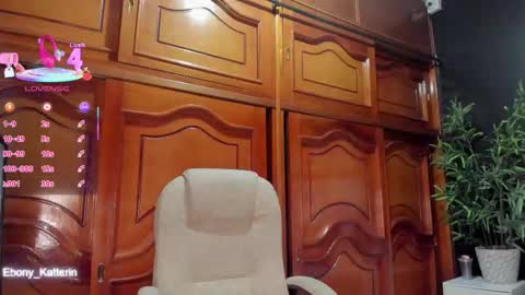 ebony_katterin online show from November 4, 11:09 am