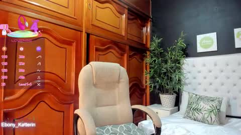 ebony_katterin online show from November 15, 11:18 am