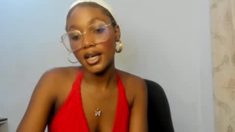 Snapshot of ebony_slimgirl2 chatting on October 30, 6:30 pm Ebony-slimgirl2 online show from October 30, 6:30 pm