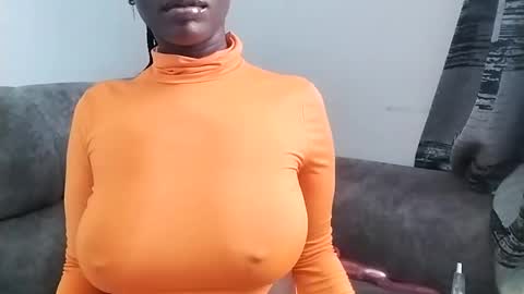 Ebony Melanie online show from February 26, 10:58 am