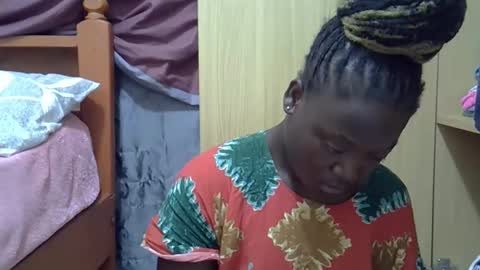 ebonydora online show from November 24, 4:12 am