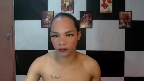 ebonyenchantressx online show from December 1, 7:19 pm