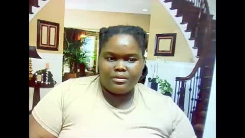 Snapshot of ebonyhotbuns4u2luv chatting on February 27, 10:04 am ebonyhotbuns4u2luv online show from February 27, 10:04 am