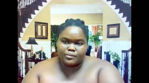 Snapshot of ebonyhotbuns4u2luv chatting on March 3, 8:27 am ebonyhotbuns4u2luv online show from March 3, 8:27 am