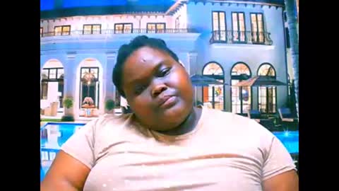 Snapshot of ebonyhotbuns4u2luv chatting on September 12, 8:03 am ebonyhotbuns4u2luv online show from September 12, 8:03 am