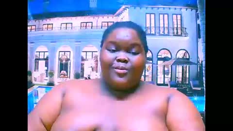 Snapshot of ebonyhotbuns4u2luv chatting on October 15, 7:19 am ebonyhotbuns4u2luv online show from October 15, 7:19 am