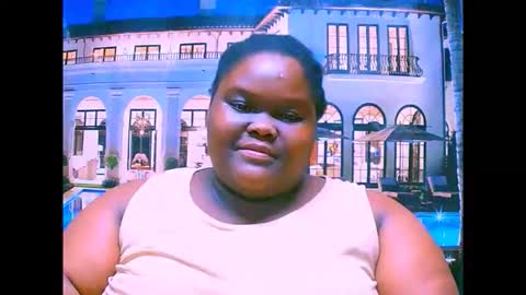 Snapshot of ebonyhotbuns4u2luv chatting on October 16, 7:48 pm ebonyhotbuns4u2luv online show from October 16, 7:48 pm