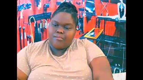 Snapshot of ebonyhotbuns4u2luv chatting on November 8, 7:19 am ebonyhotbuns4u2luv online show from November 8, 7:19 am