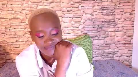 Cindy online show from October 13, 8:47 am