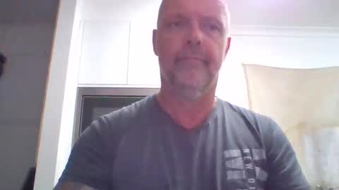 ec69101 online show from December 3, 8:23 am